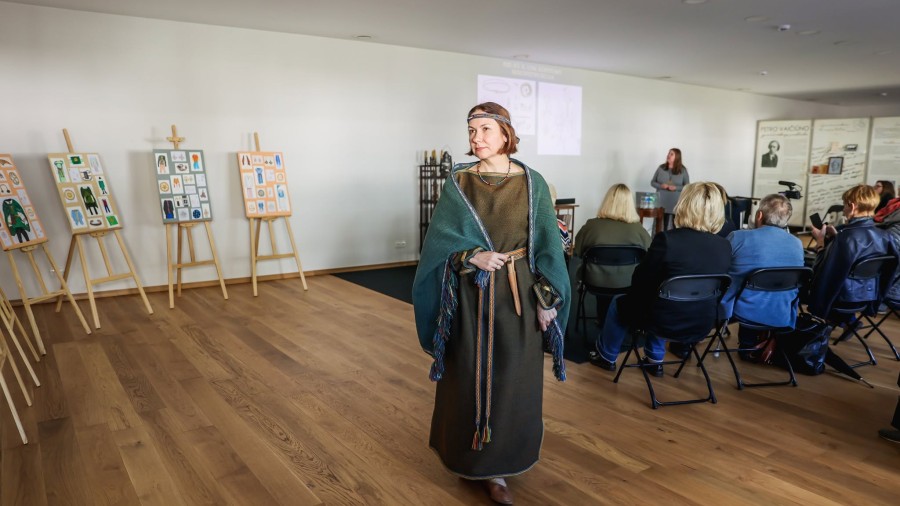 Paroda ,,Baltų archeologinis kostiumas ir papuošalai”